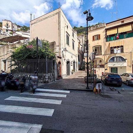 Comfort Zone - Amalfi Coast Maiori Bagian luar foto